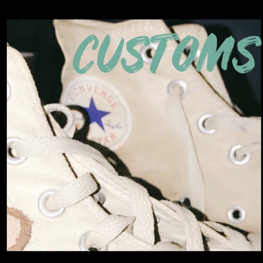 CUSTOMIZED SNEAKER